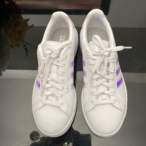 ADIDAS NEO WHITE FASHION RUNNING SNEAKERS WOMENS SIZE 7 - Picture 2 of 16